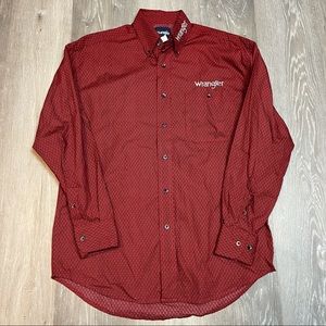 Vintage wrangler spell out logo red button shirt